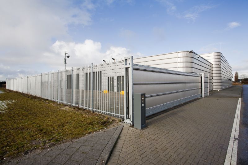 Commercial Metal Fence Service